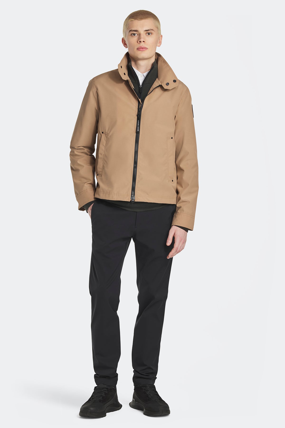 Rosedale Lightweight Jacket Black Disc - Desert Sand 1483 - on_full_body_01