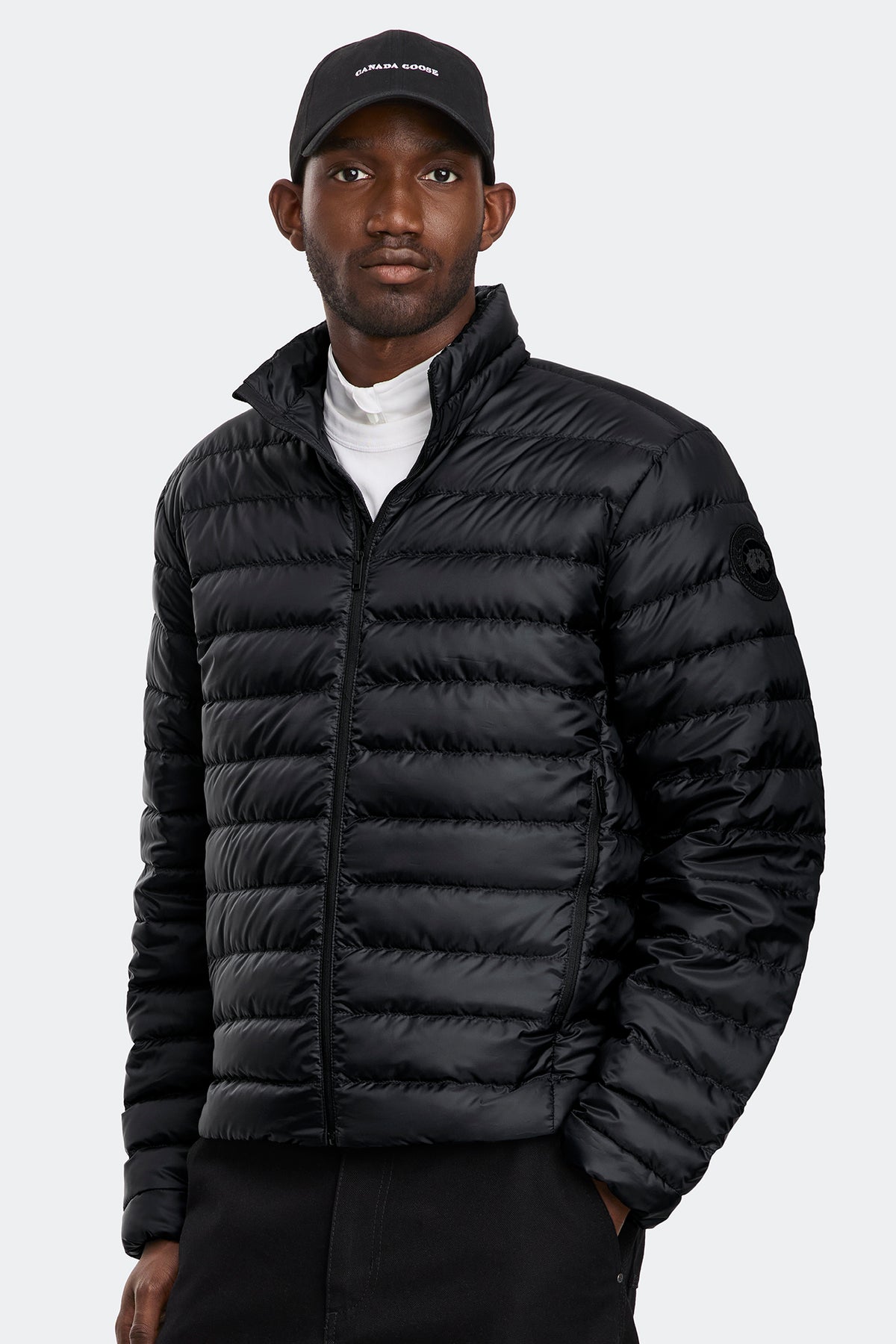 Stratus Jacket - Black 9061 - on_front_closed_01