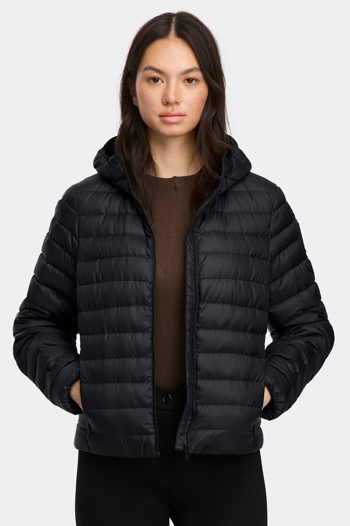 Aethera Hoodie Tonal Disc - Black 9061 - on_front_01