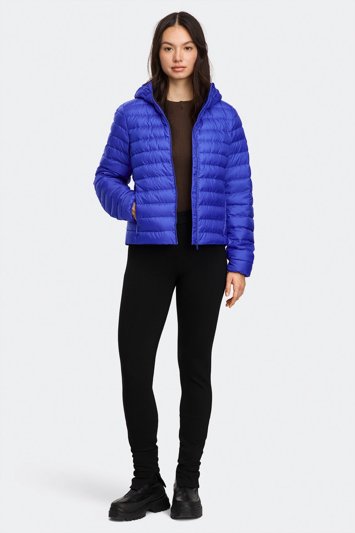 Aethera Hoodie Tonal Disc - Azurite Blue 9118 - on_full_body_01