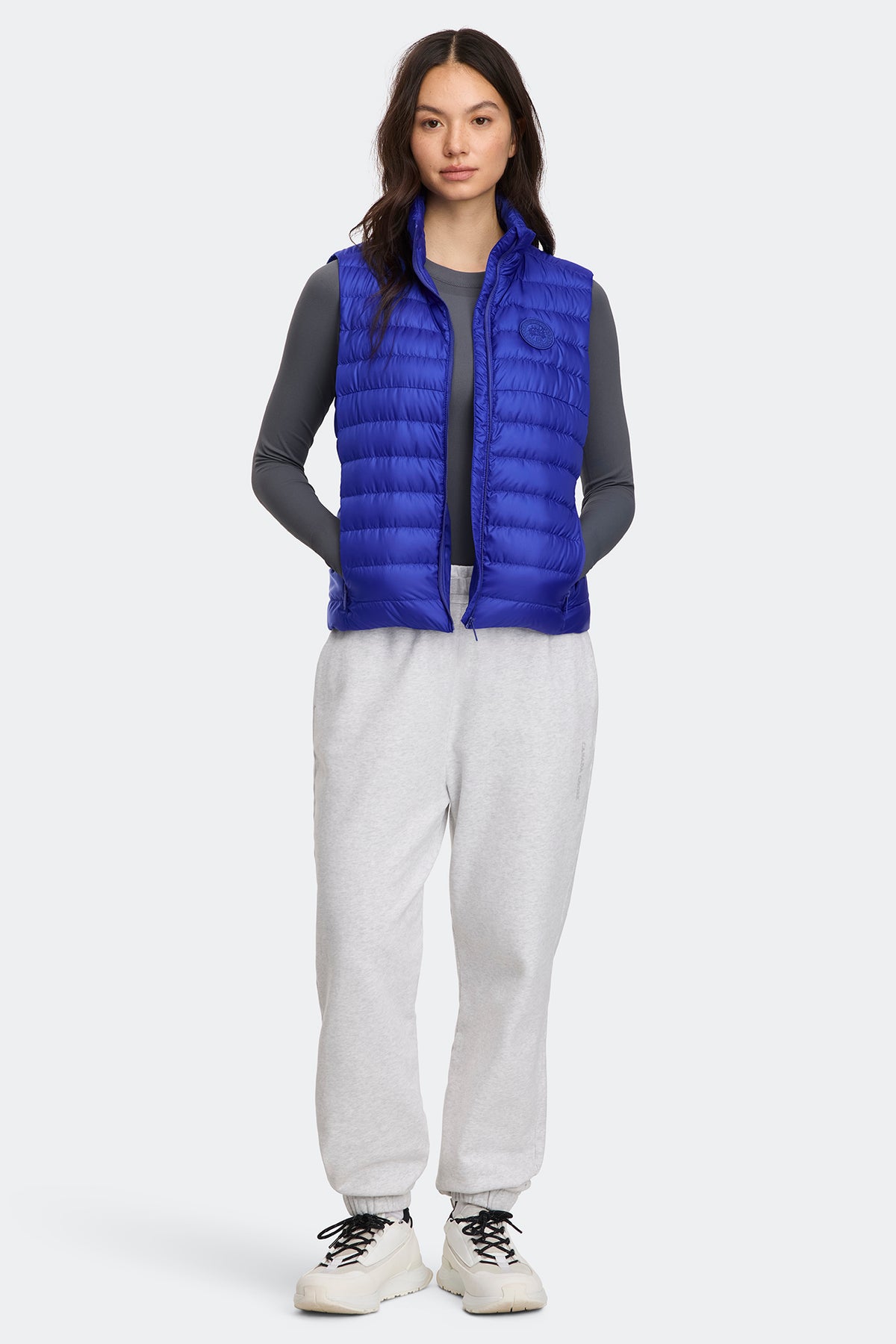 Aethera Vest Tonal Disc - Azurite Blue 9118 - on_full_body_01