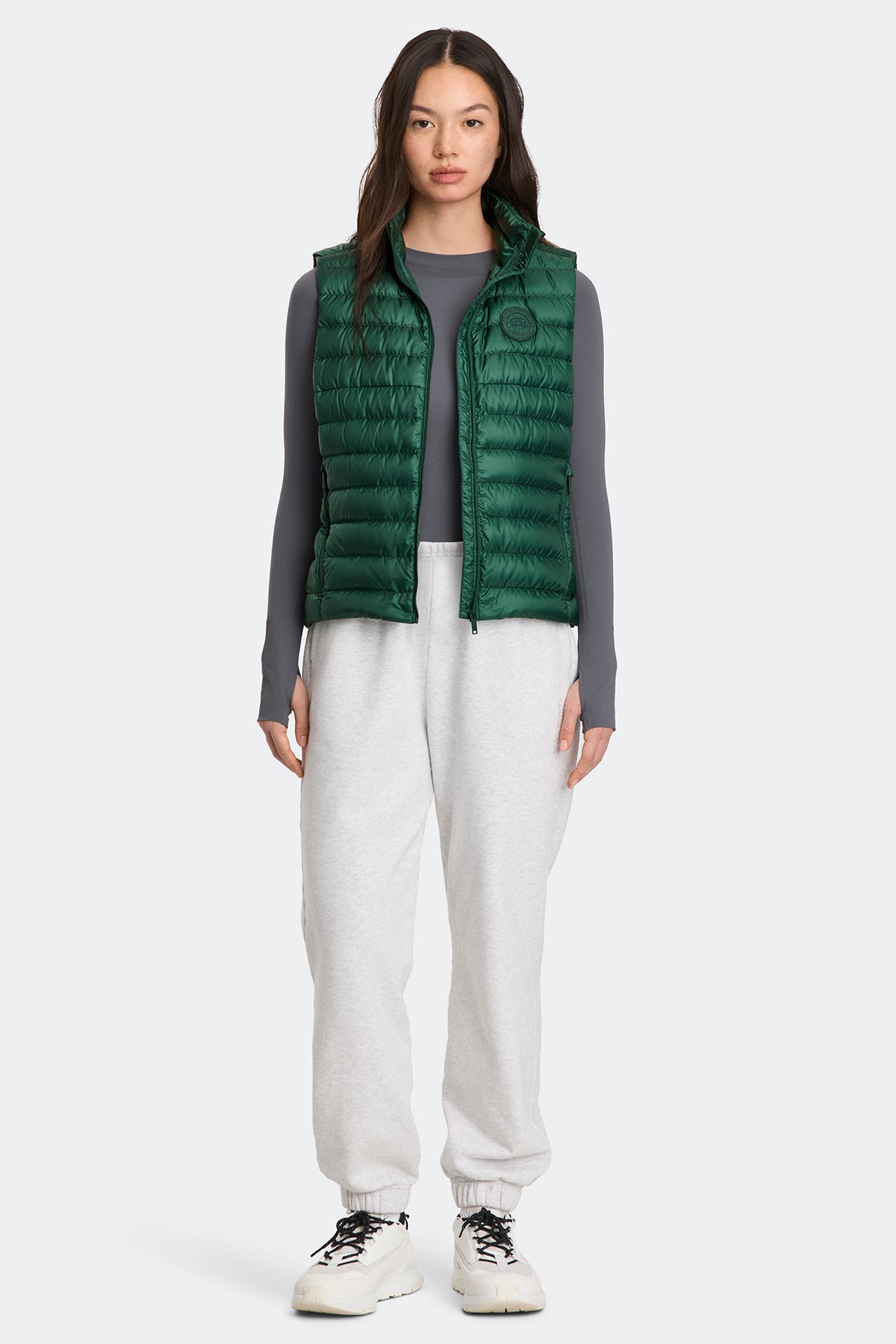 Aethera Vest Tonal Disc - Glade Green 9848 - on_full_body_01
