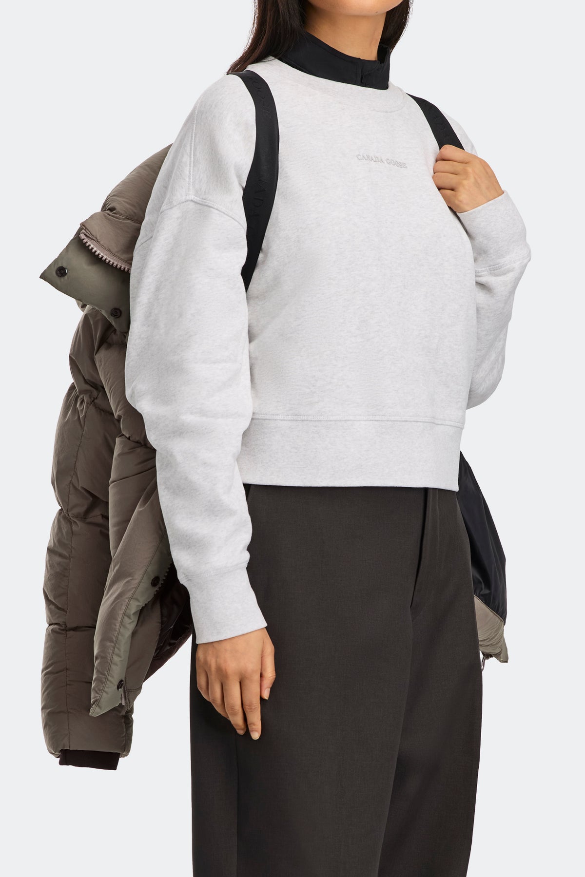 Junction Parka Tonal Disc - Taupe Grey 9394 - on_detail_01