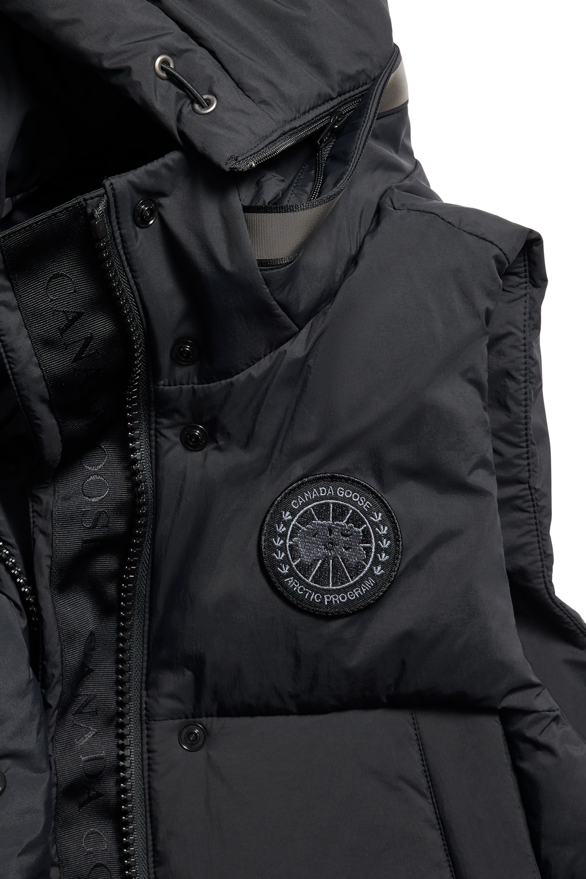 Junction Puffer Vest Black Disc - Black 9061 - off_detail_01