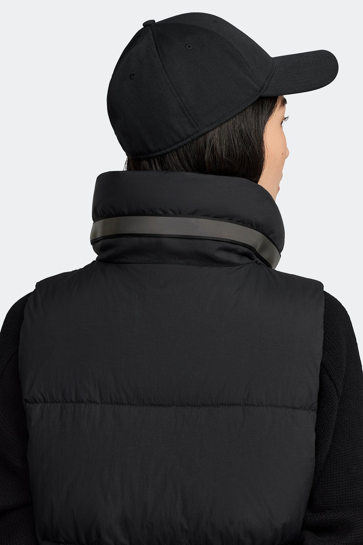 Junction Puffer Vest Black Disc - Black 9061 - on_detail_01