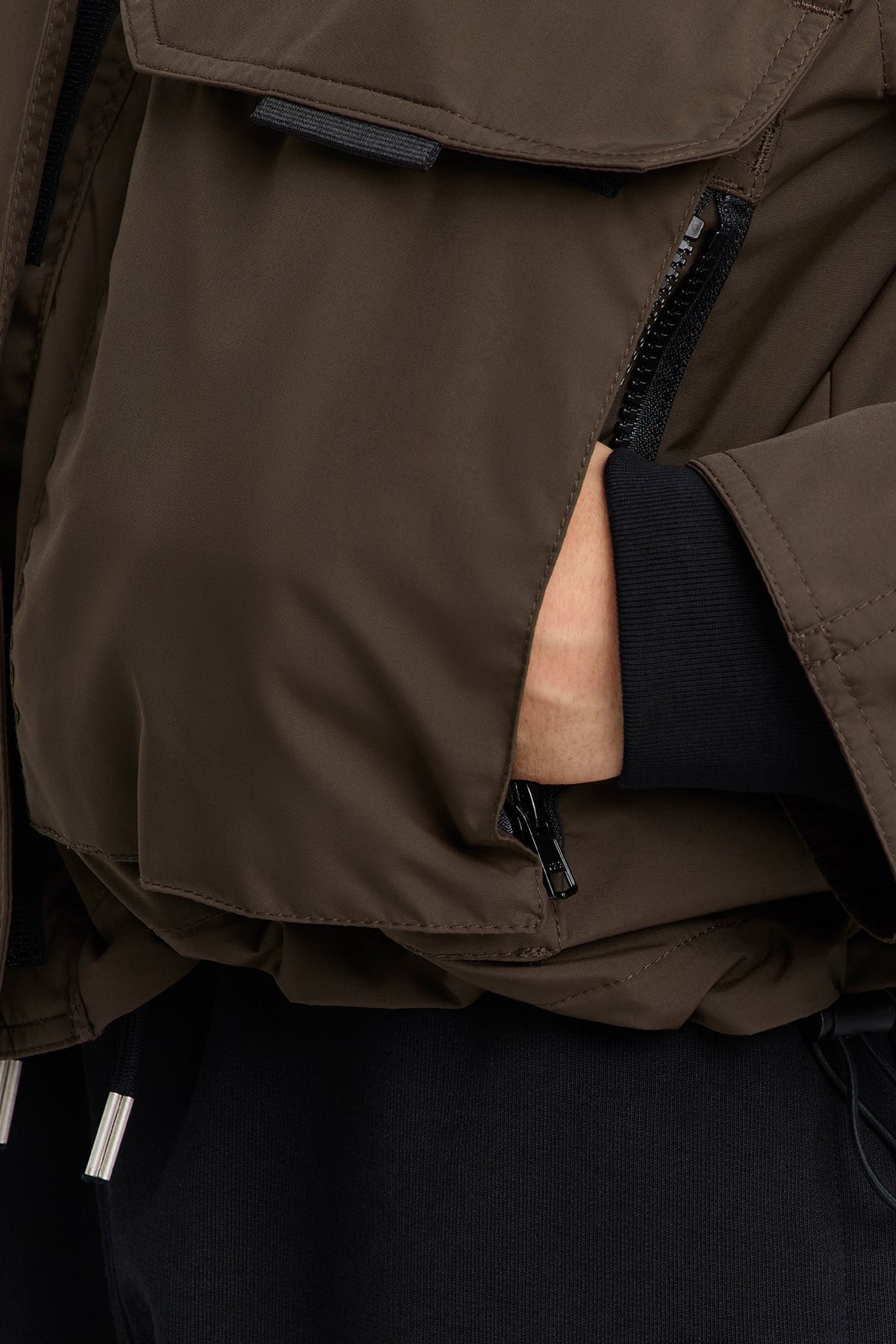 Quest Lightweight Jacket - Terra 9842 - on_detail_01