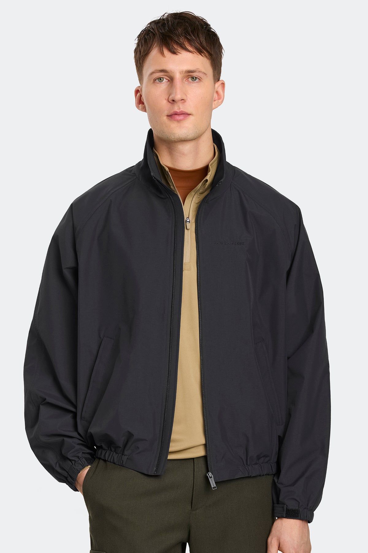 Axis Lightweight Jacket - Black 9061 - on_front_01