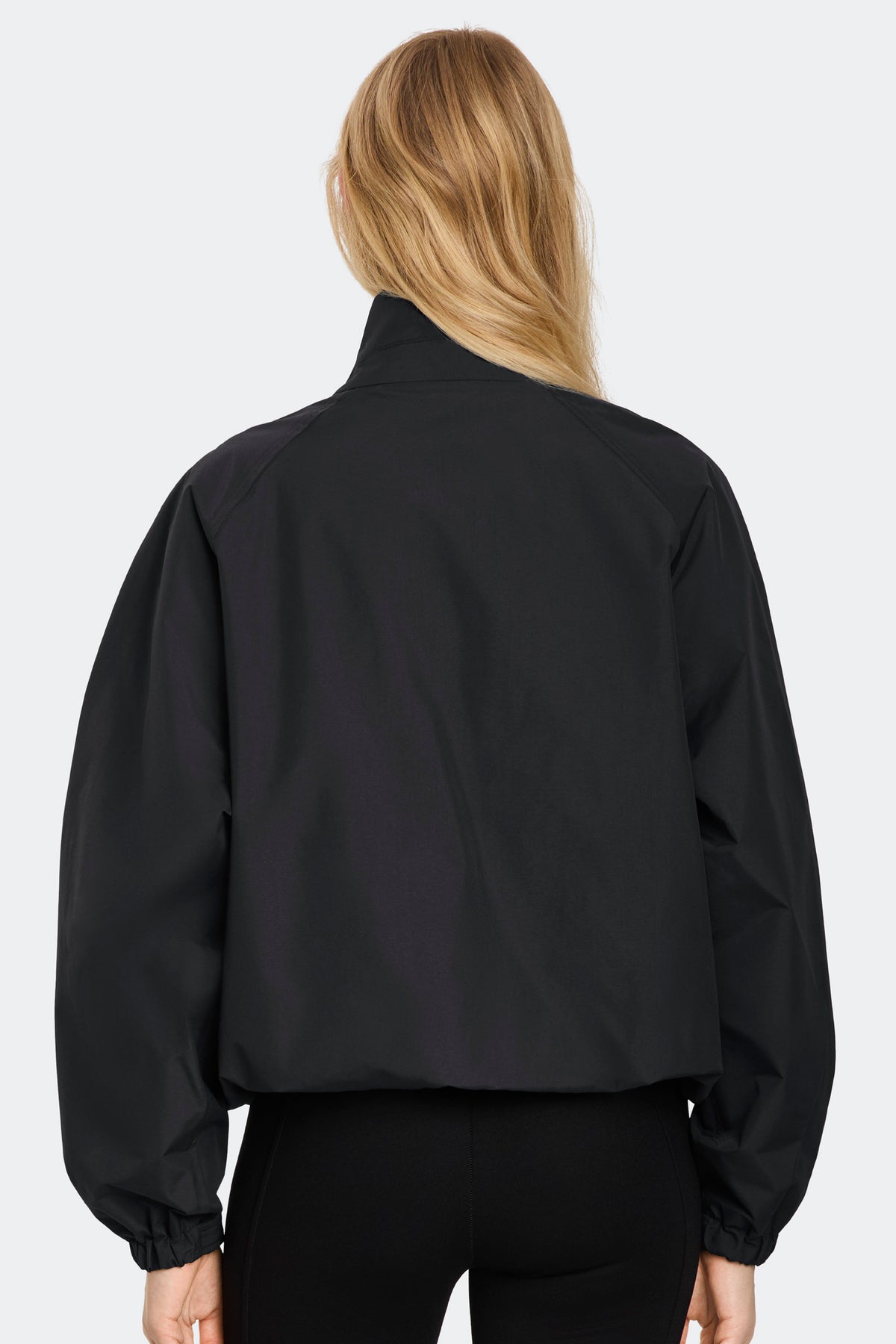 Axis Lightweight Jacket - Black 9061 - on_back_01