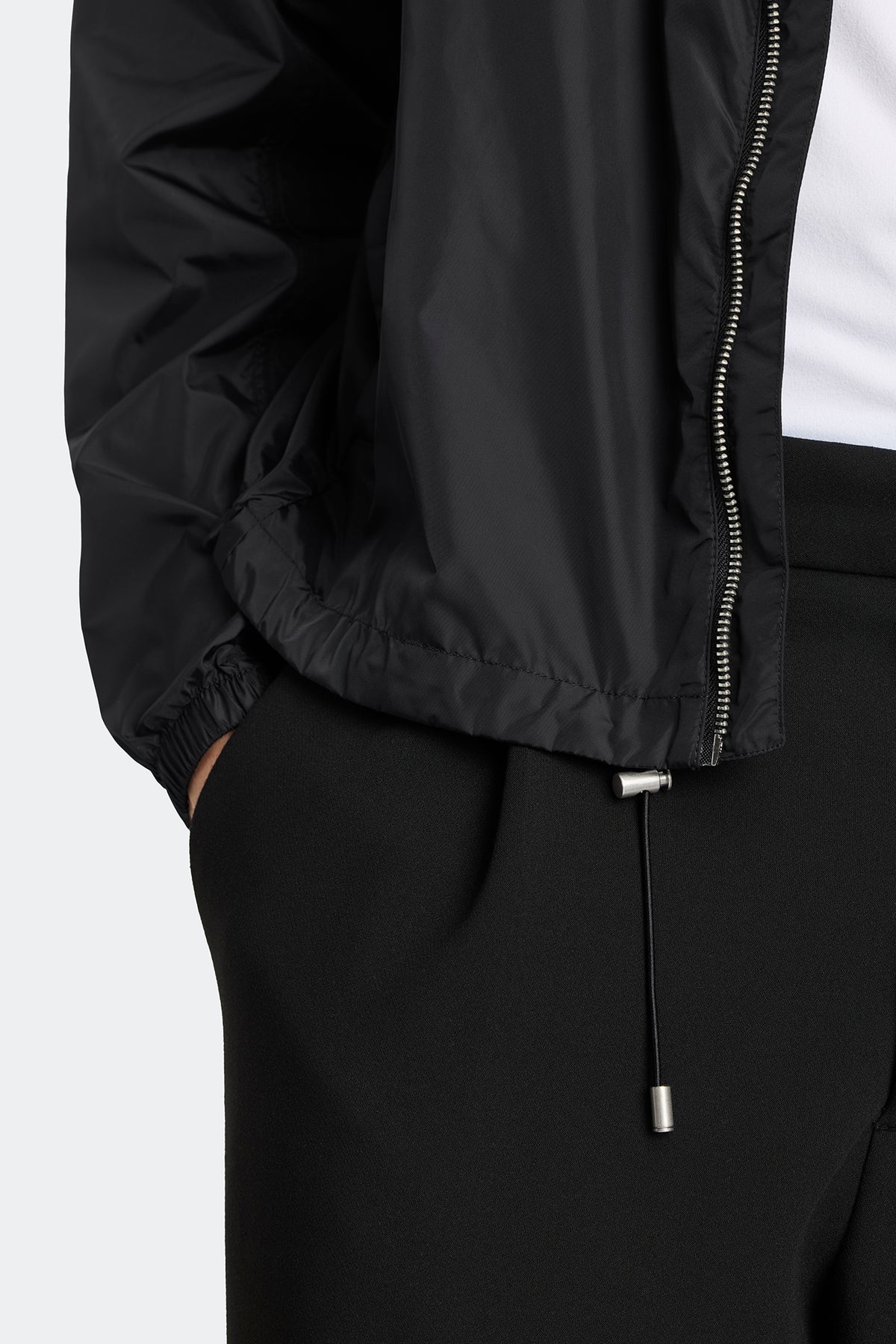Drift  Lightweight Hoodie - Black 9061 - on_detail_01