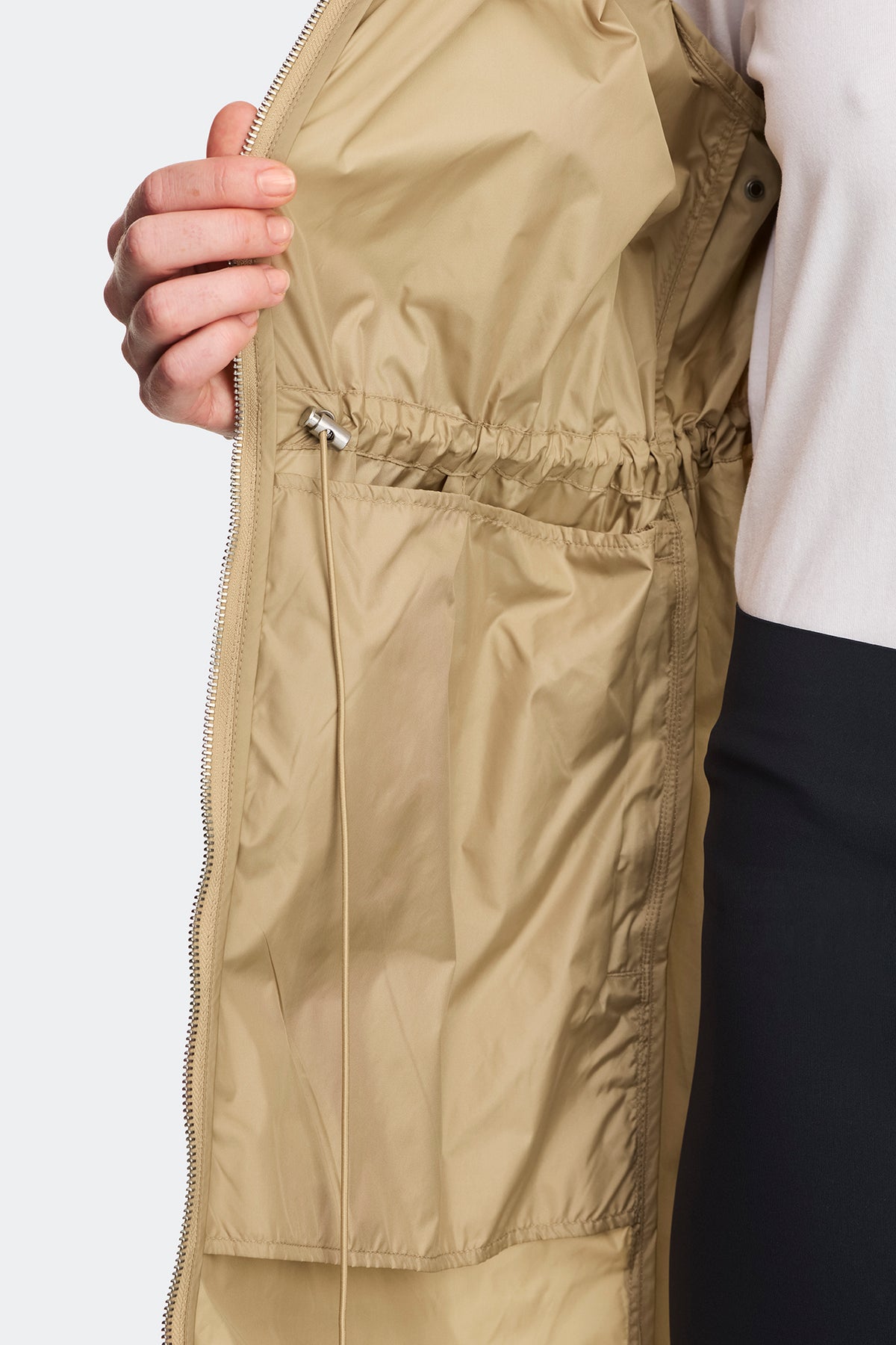 Lume Lightweight Jacket - Timber Sand 9110 - on_detail_01