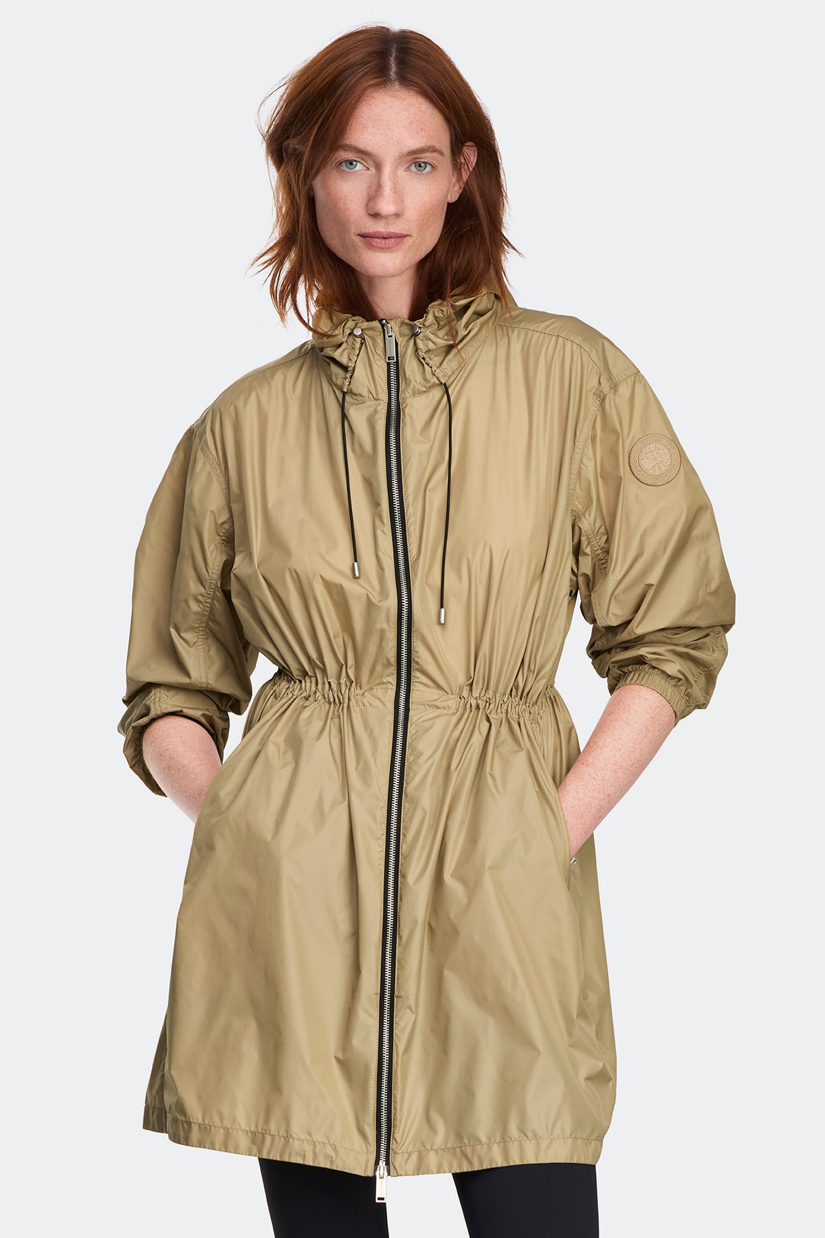Lume Lightweight Jacket - Timber Sand 9110 - on_front_closed_01