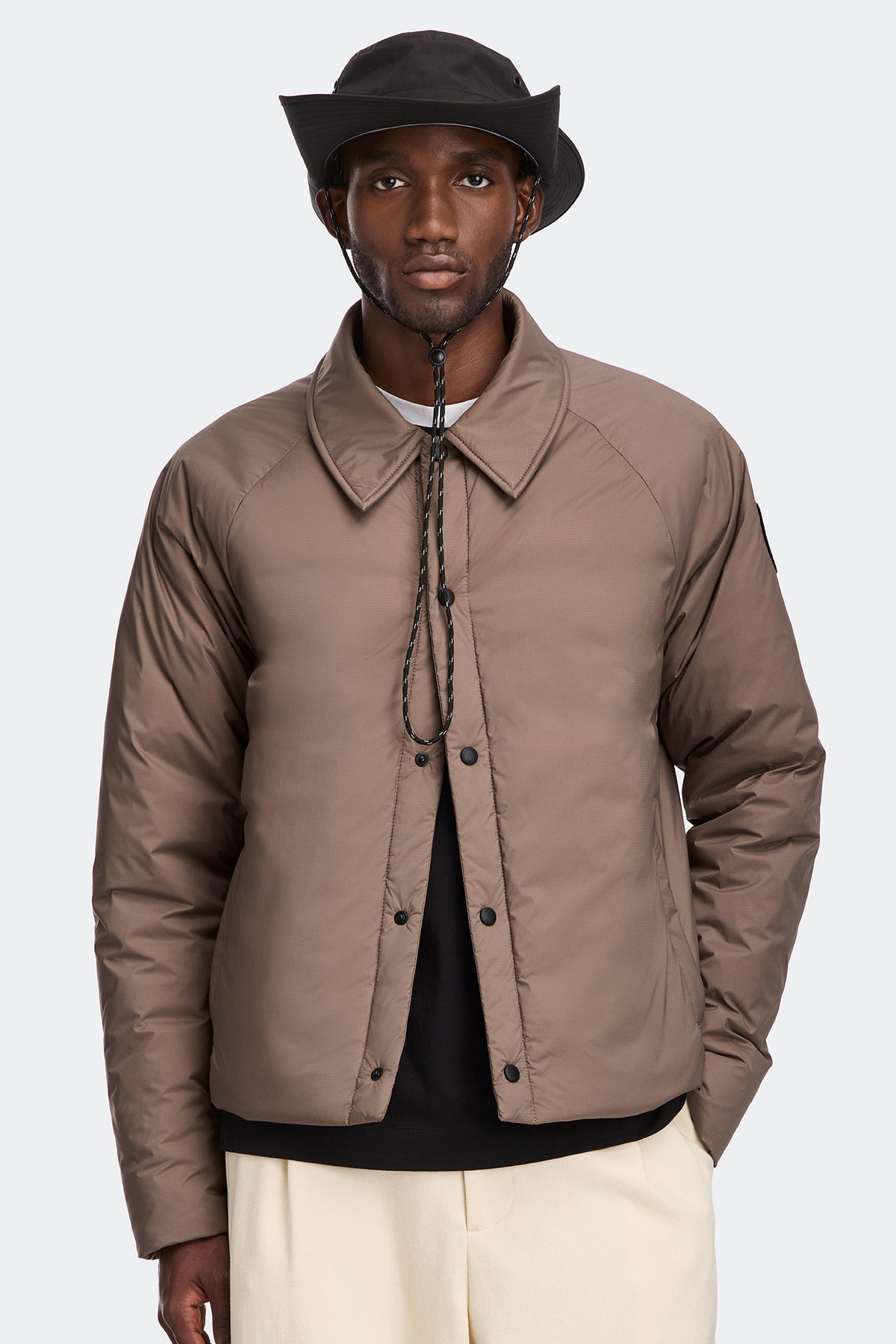 Lodge Coach Jacket Black Disc - Taupe Grey 9394 - on_front_01
