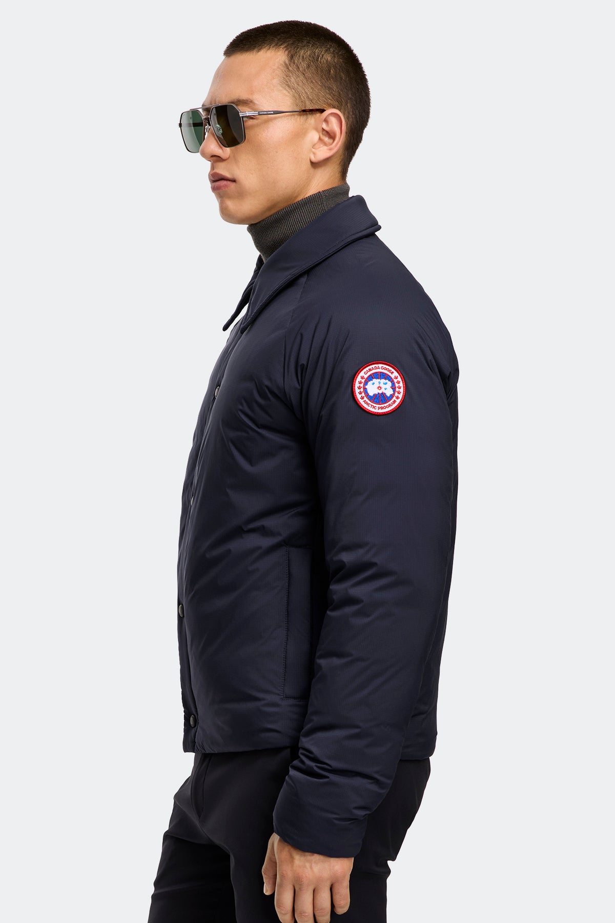 Lodge Coach Jacket - Atlantic Navy 63 - on_side_01