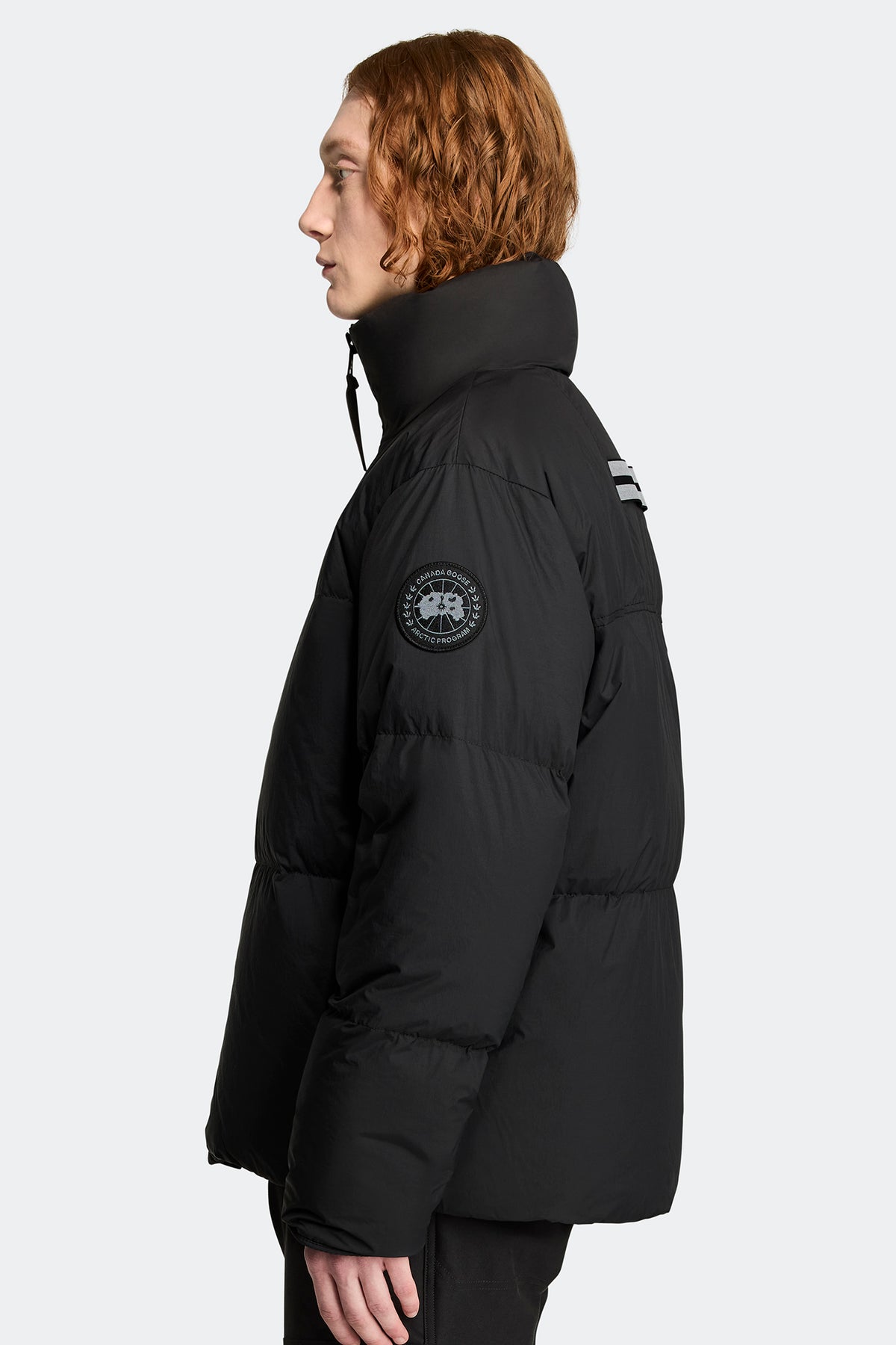 Lawrence Puffer Jacket Black Disc - Black 61 - on_side_01