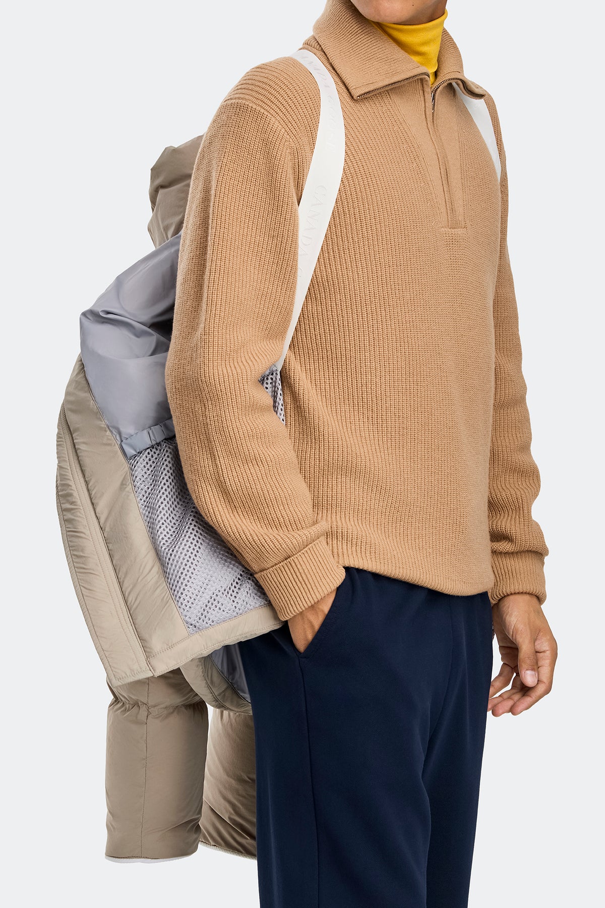 Lawrence Puffer Jacket White Disc - Limestone 432 - on_detail_01