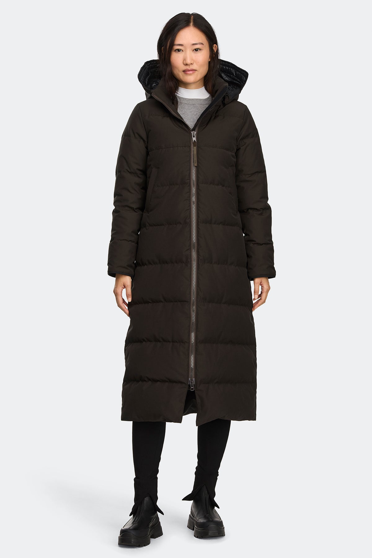 Mystique Parka Tonal Disc - Arabica 9284 - on_front_closed_01