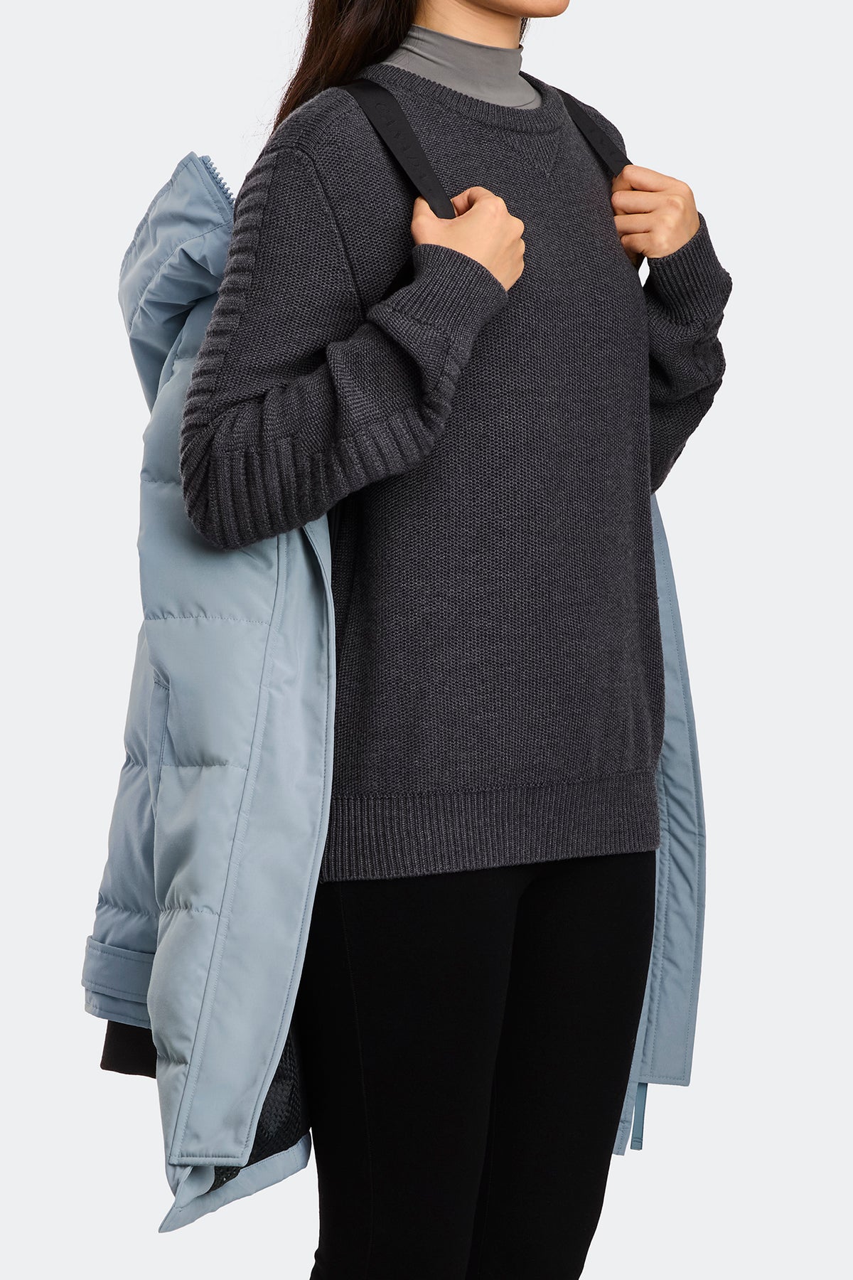 Shelburne Parka Tonal Disc - Light Ozone Blue 9339 - on_detail_01