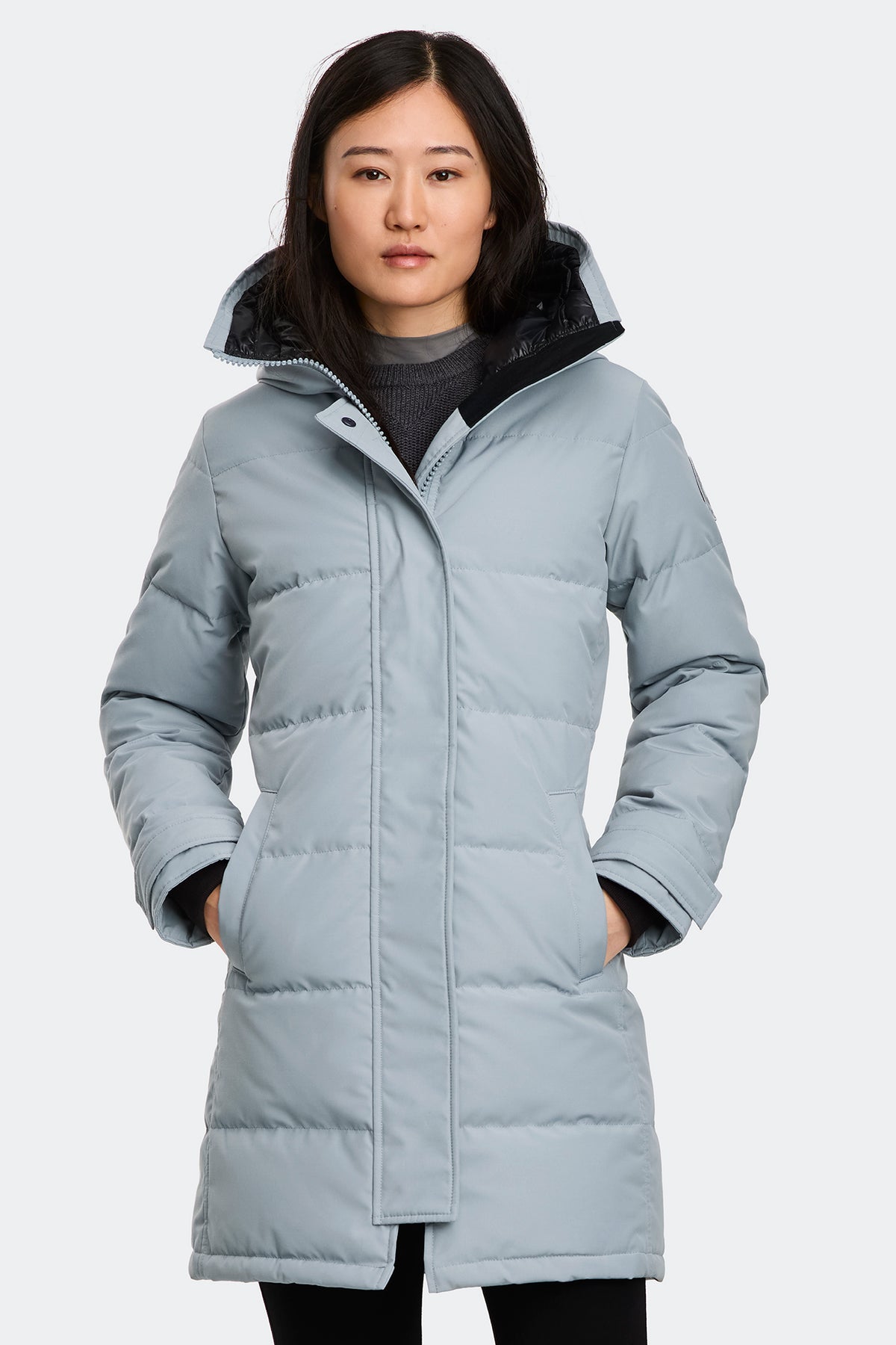 Shelburne Parka Tonal Disc - Light Ozone Blue 9339 - on_front_closed_01
