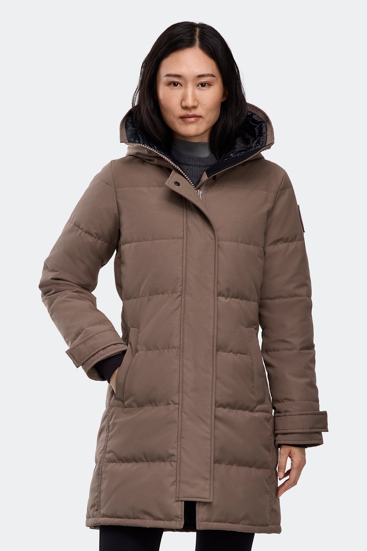 Shelburne Parka Tonal Disc - Taupe Grey 9394 - on_front_closed_01