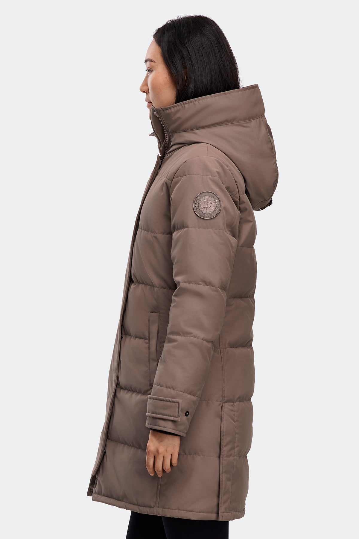 Shelburne Parka Tonal Disc - Taupe Grey 9394 - on_side_01
