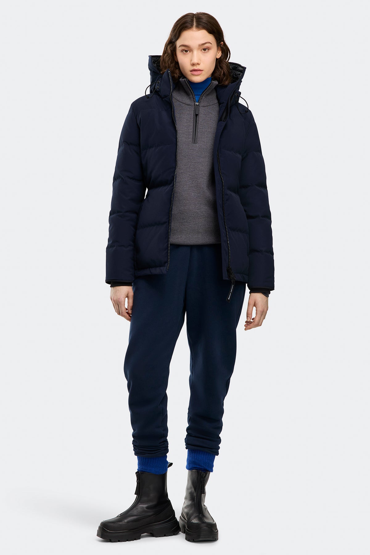 Chelsea Parka - Atlantic Nvy 9063 - on_full_body_01