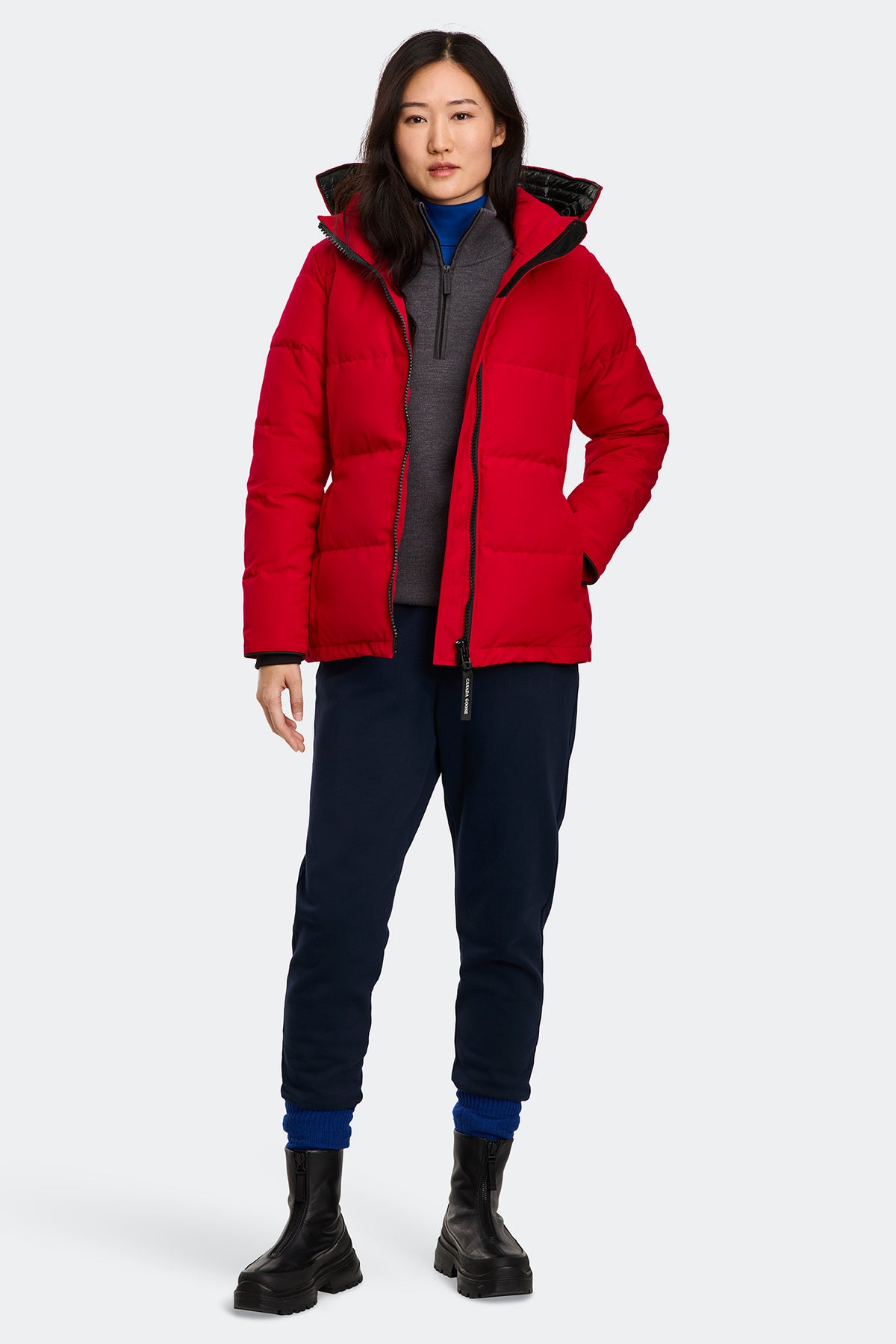 Chelsea Parka - Carmine Red 9839 - on_full_body_01