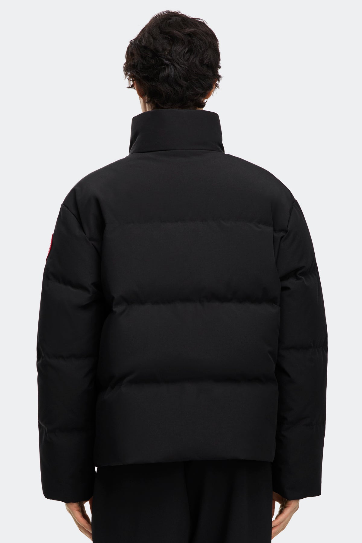 Bayview Parka - Black 9061 - on_back_01