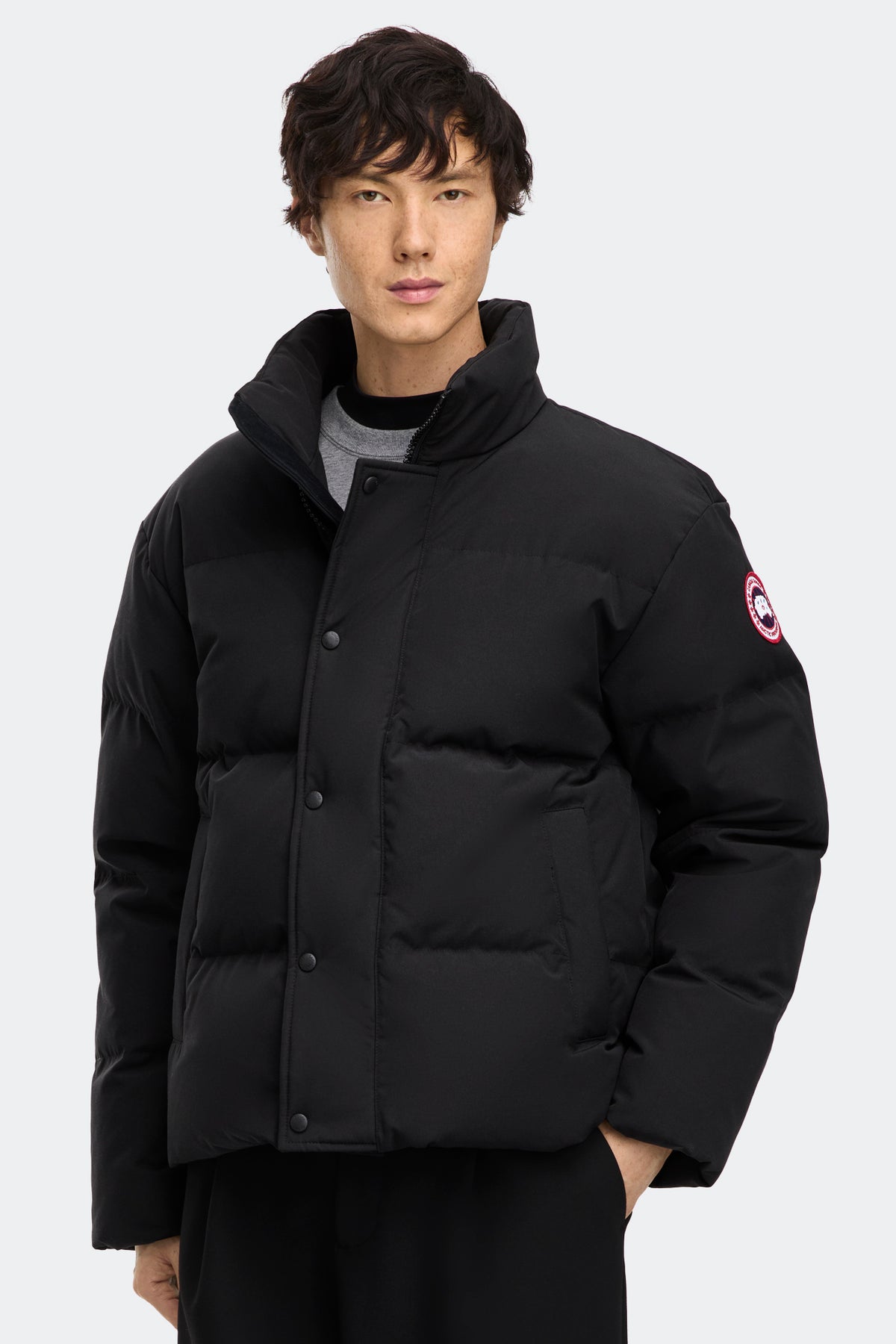 Bayview Parka - Black 9061 - on_front_closed_01