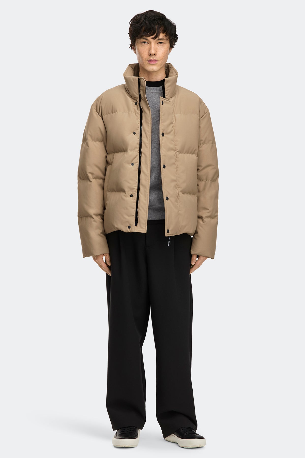 Bayview Parka - Desert Sand 9311 - on_full_body_01