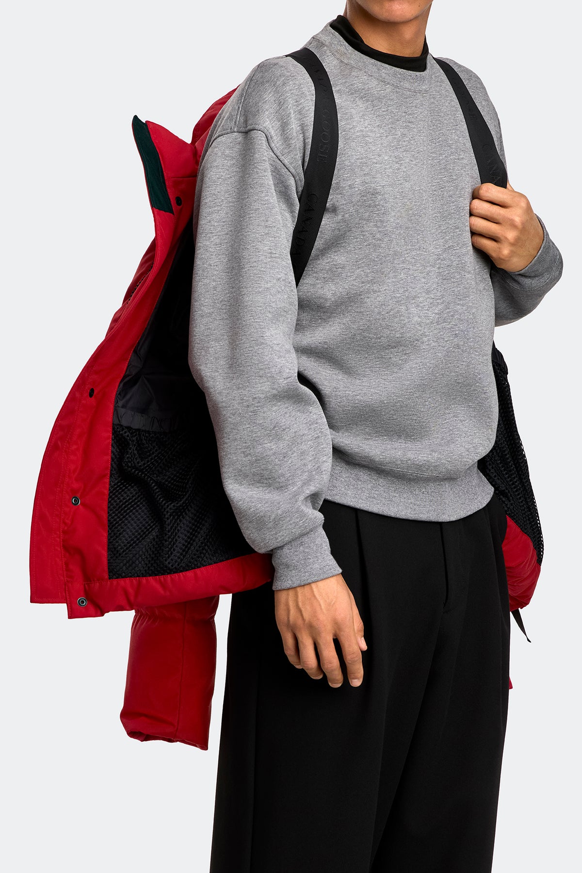 Bayview Parka - Carmine Red 9839 - on_detail_01