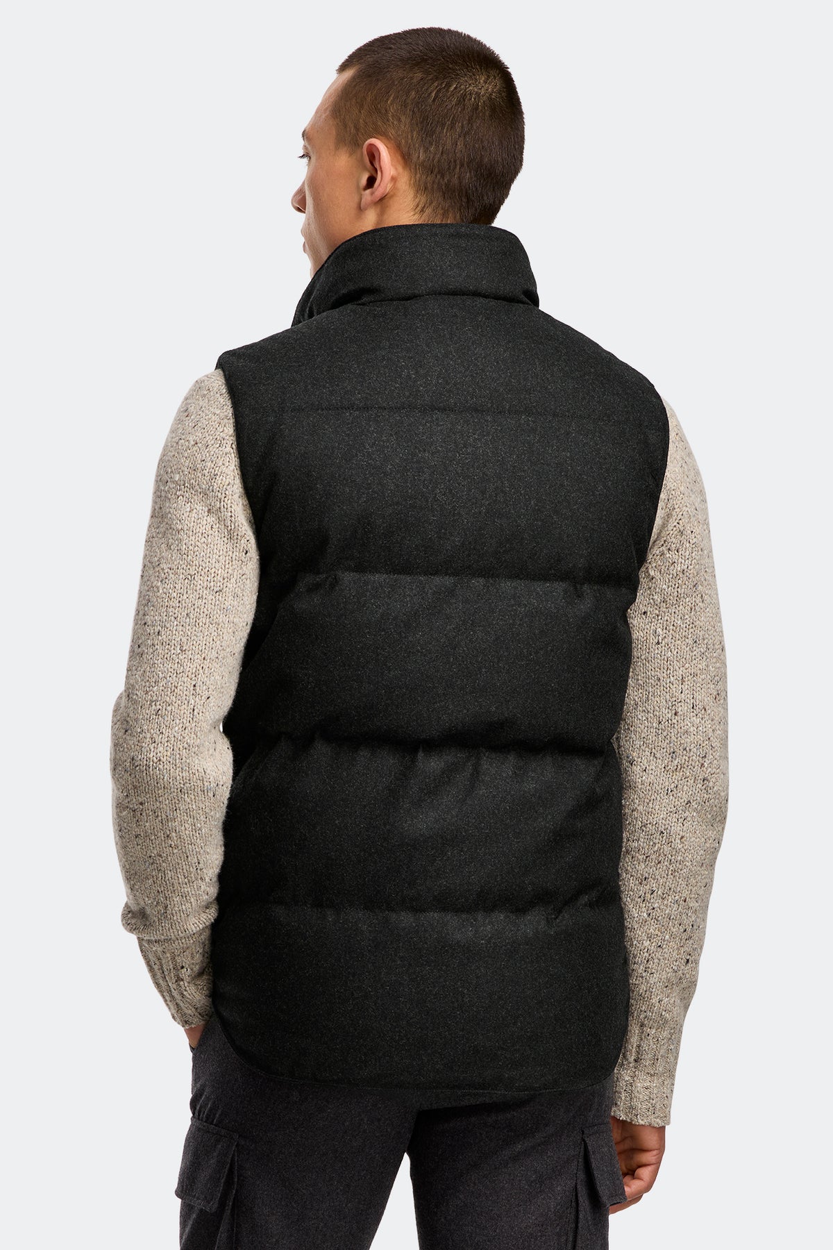 Garson Wool Vest - Carbon Melange 1160 - on_back_01