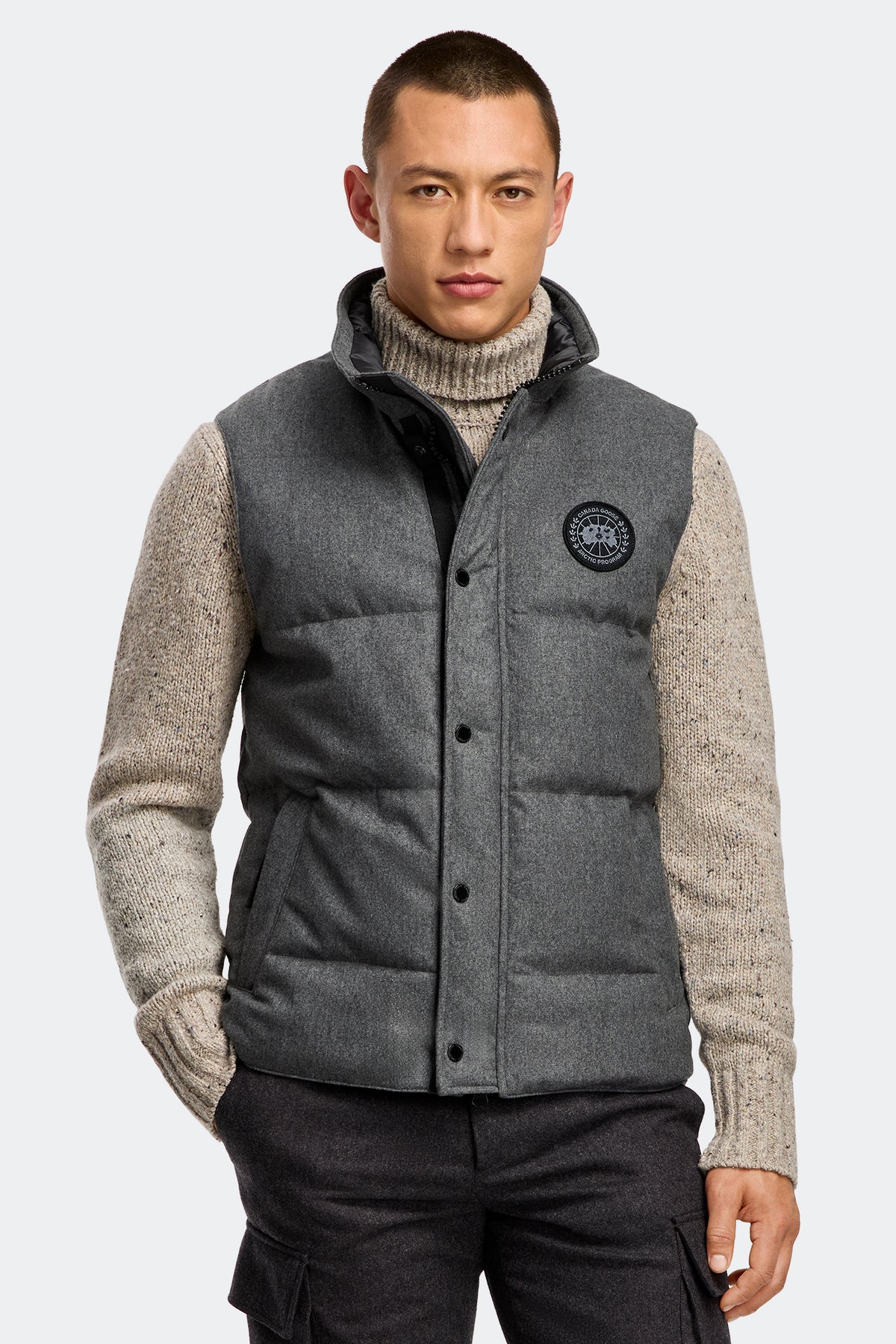 Garson Wool Vest - Slate Grey Melange 1551 - on_front_closed_01