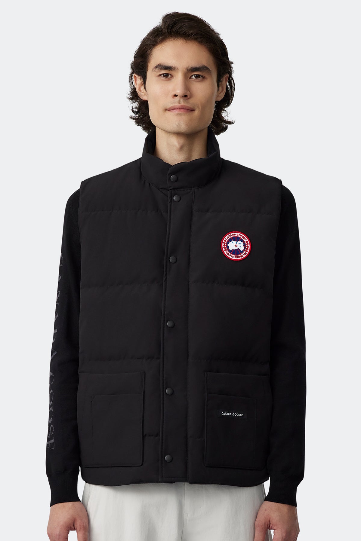 Freestyle Crew Vest - Black 61 - on_front_01