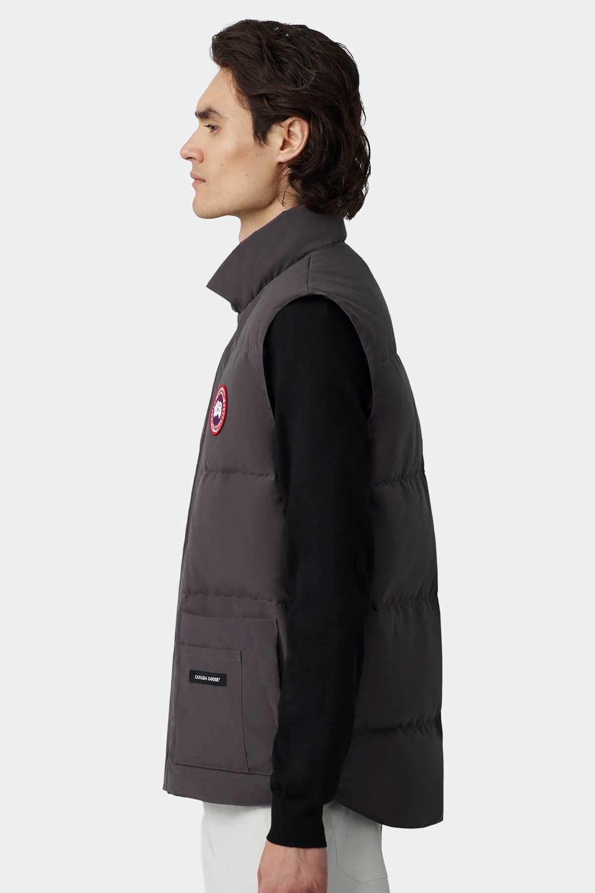 Freestyle Crew Vest - Graphite 66 - on_side_01