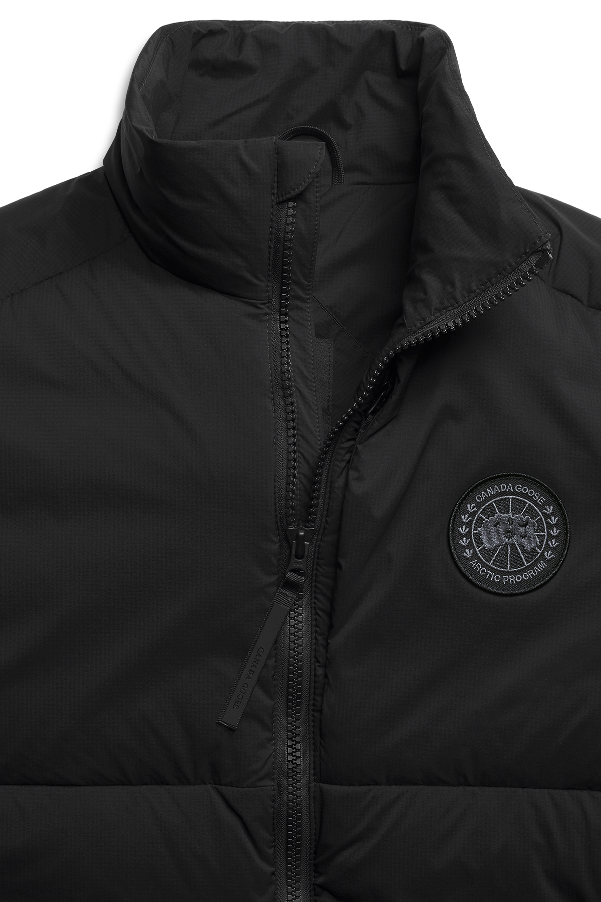Lodge Vest Black Disc - Black 9061 - off_detail_01