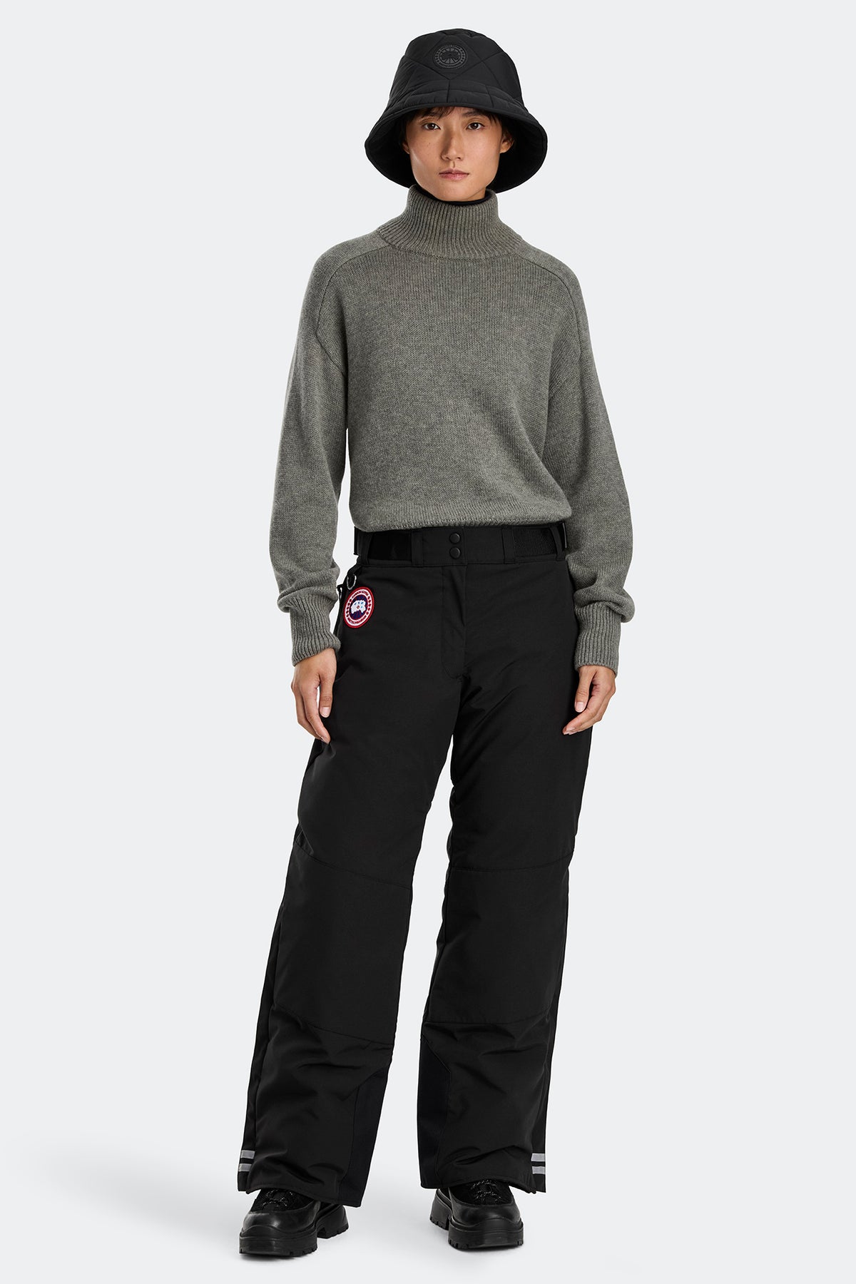 Tundra Pant - Black 9061 - on_full_body_01