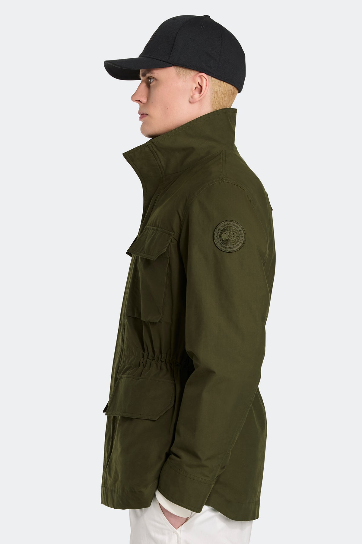 Harrison Lightweight Jacket - Military Green 9049 - on_side_01