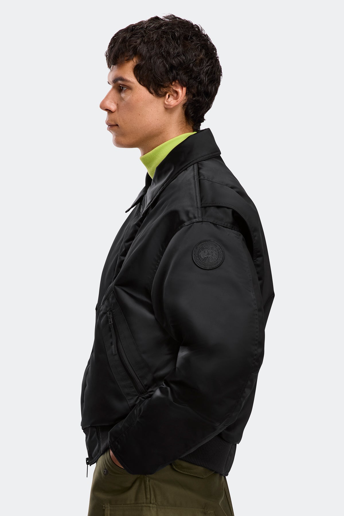 Seguin Aviator Bomber - Black 9061 - on_side_01