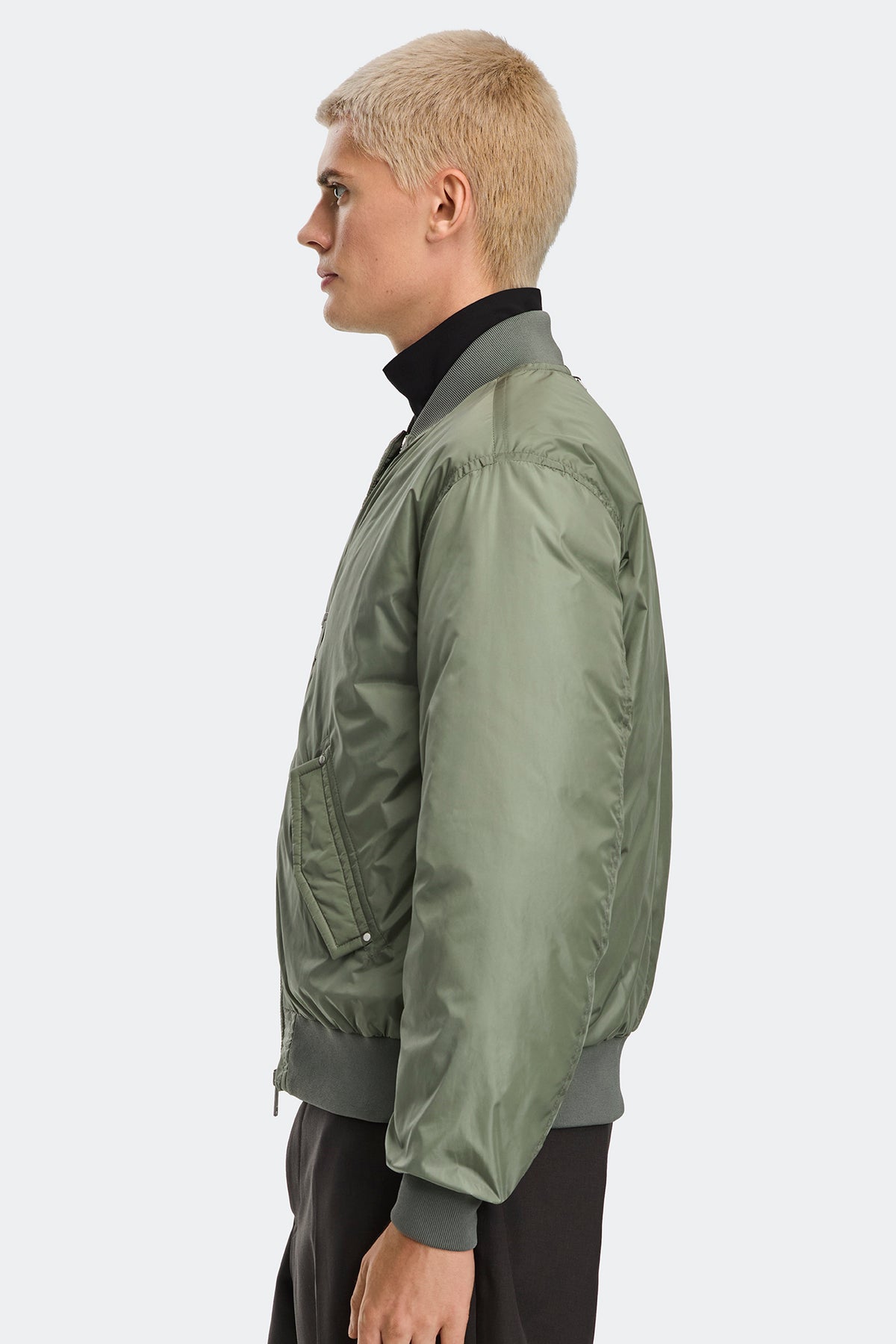 Locarno Bomber - Sagebrush 9852 - on_side_01