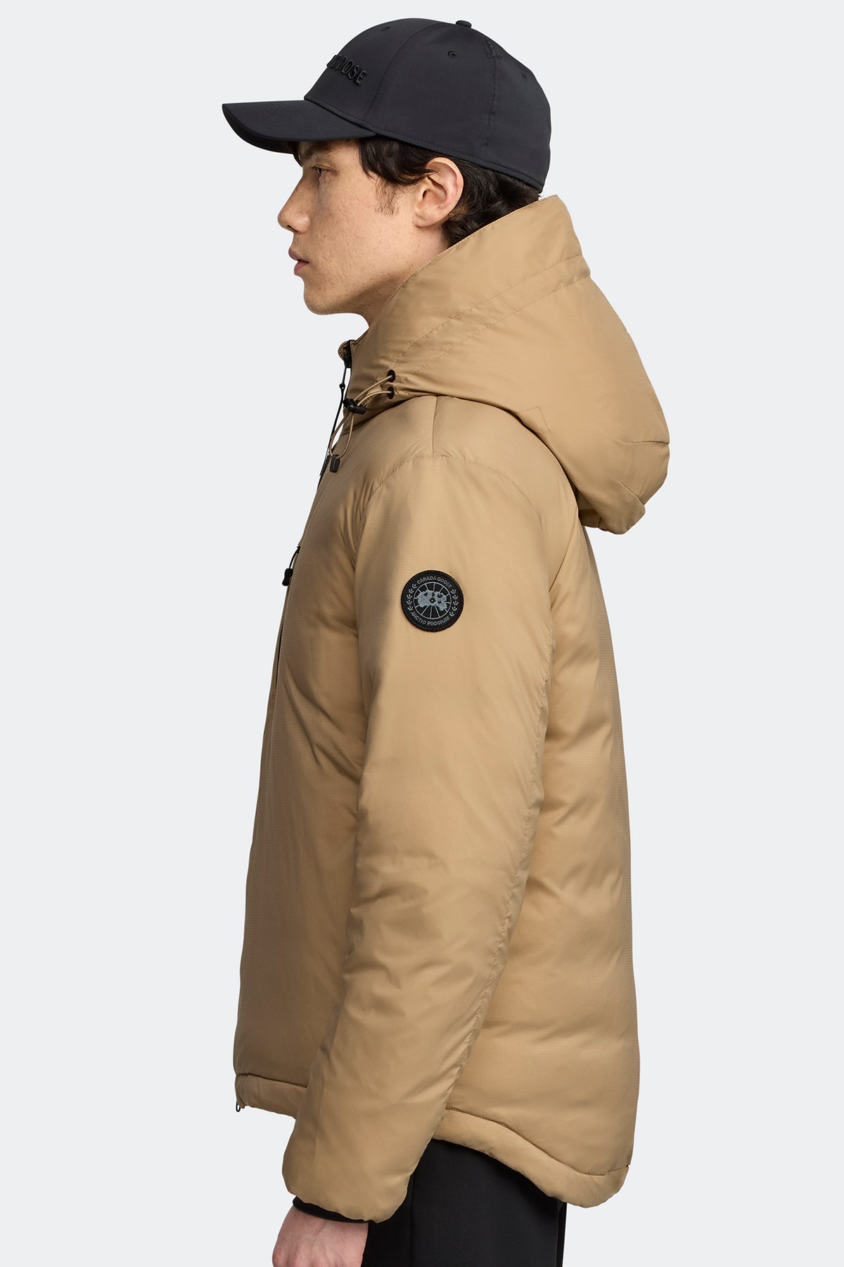 Lodge Hoodie Black Disc - Desert Sand 1483 - on_side_01