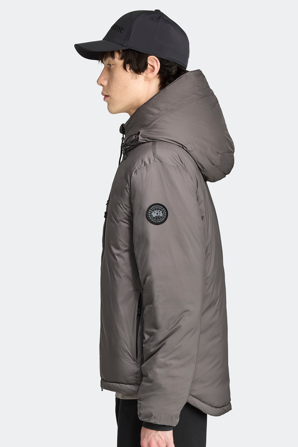 Lodge Hoodie Black Disc - Coastal Grey 811 - on_back_01