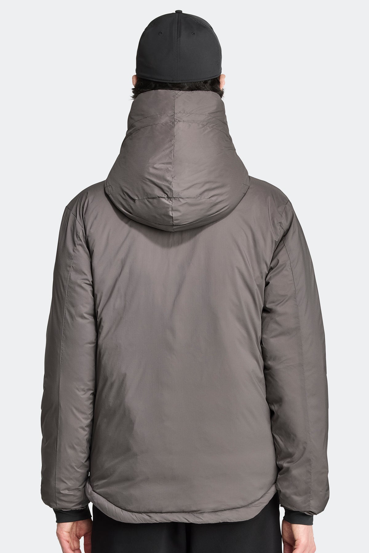 Lodge Hoodie Black Disc - Coastal Grey 811 - on_back_02