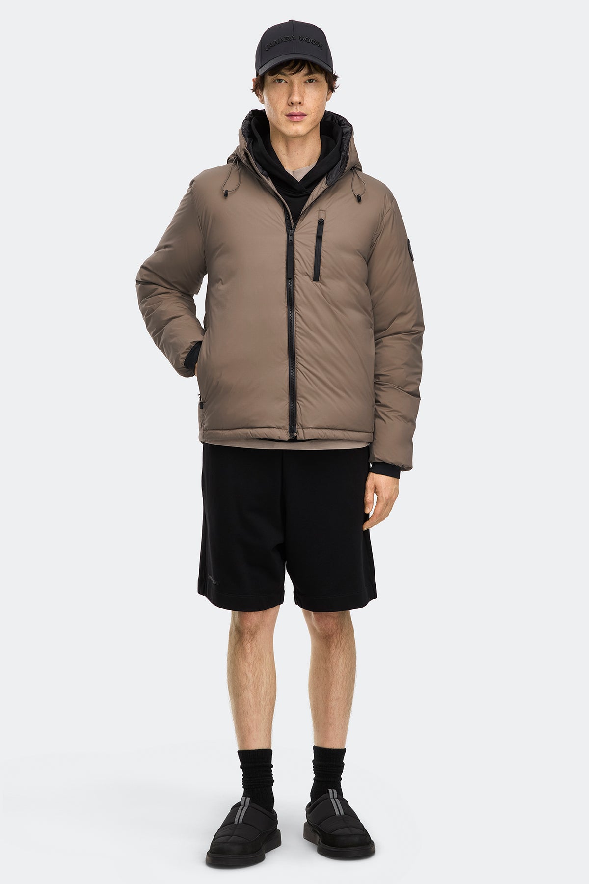 Lodge Hoodie Black Disc - Taupe Grey 9394 - on_full_body_01