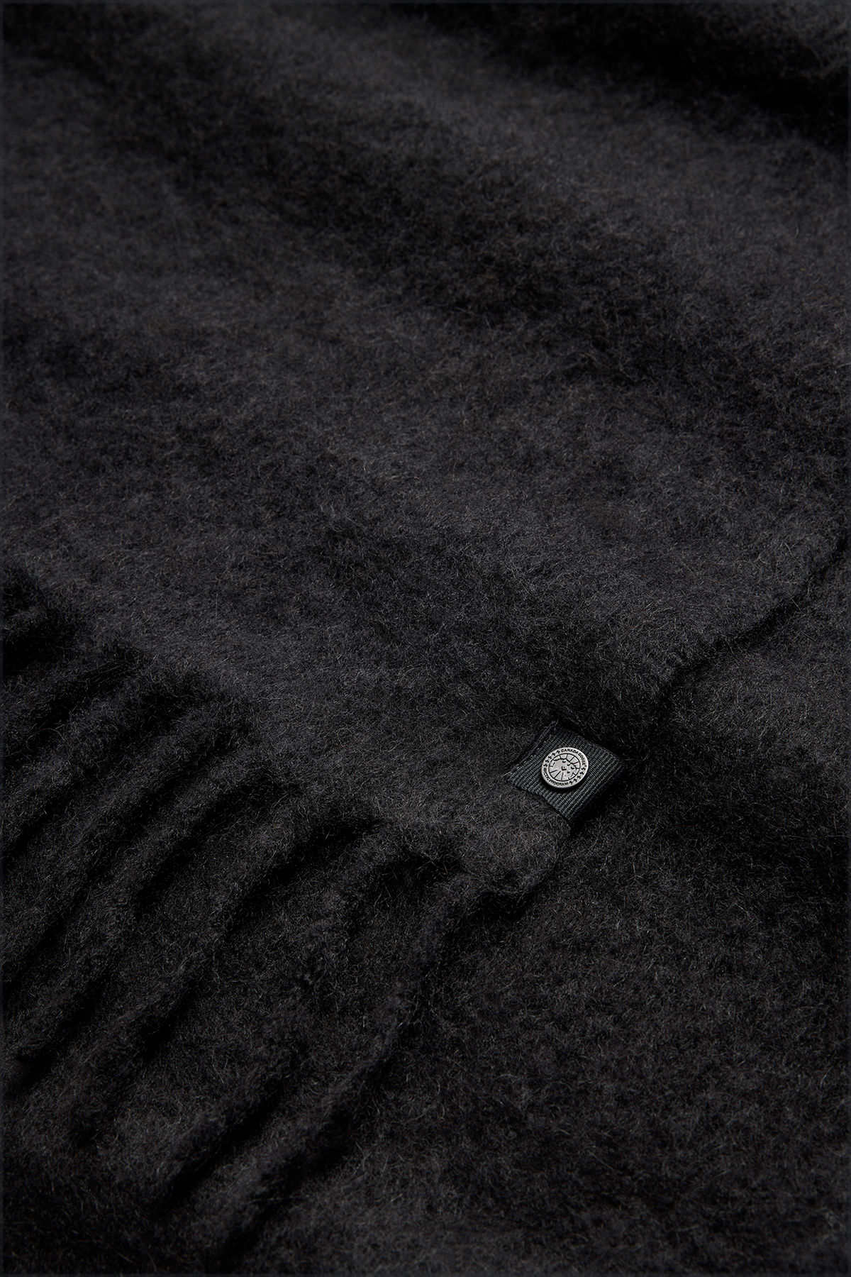 Alpaca Scarf - Black 9061 - off_detail_01