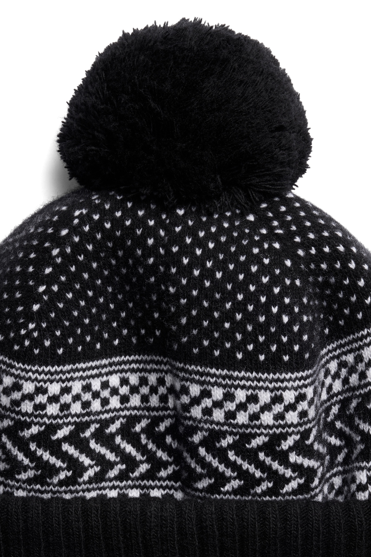 Pom Toque - Black 9061 - off_detail_01