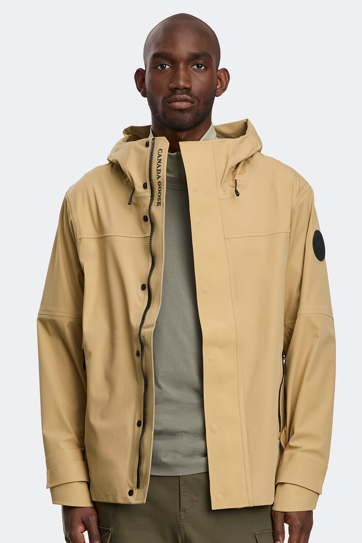 Rupert Rain Jacket Black Disc - Timber Sand 9110 - on_front_01