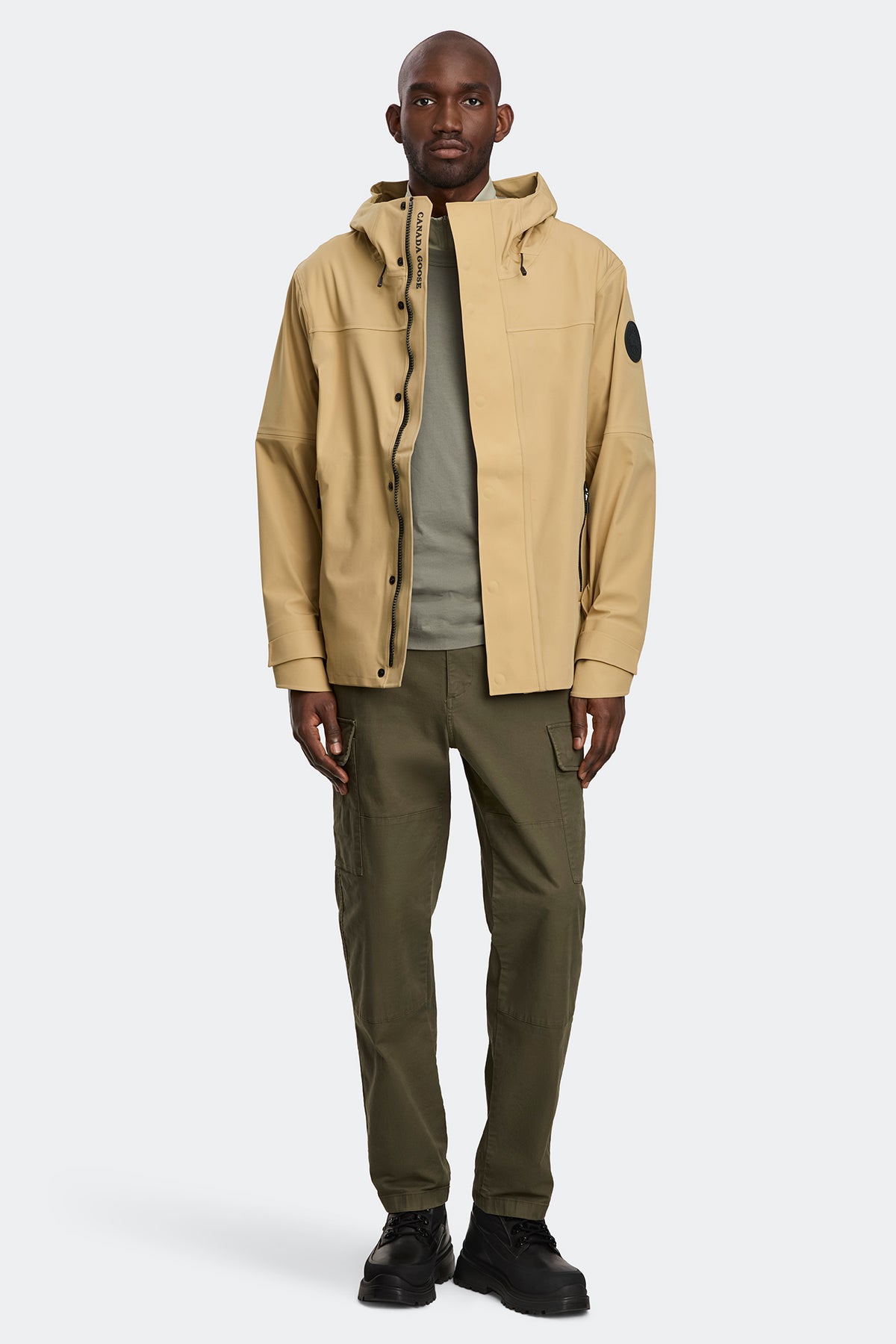 Rupert Rain Jacket Black Disc - Timber Sand 9110 - on_full_body_01