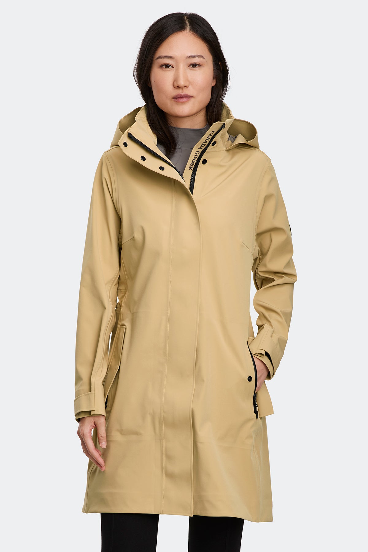 Cardero Rain Jacket Black Disc - Timber Sand 9110 - on_front_closed_01