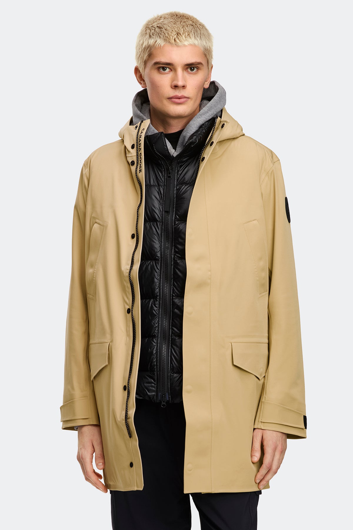 Barclay Rain Jacket Black Disc - Timber Sand 9110 - on_front_01