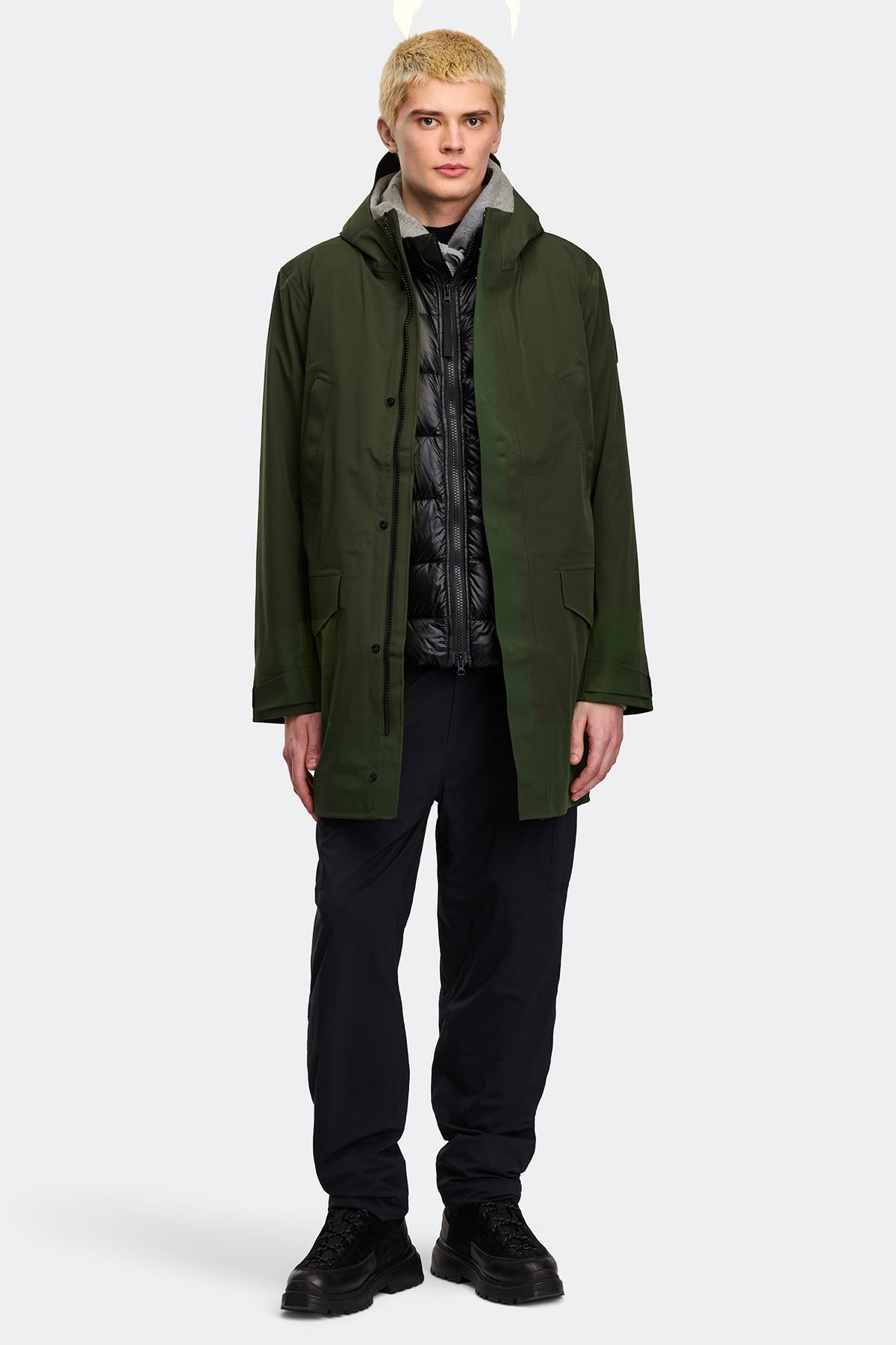Barclay Rain Jacket Black Disc - Moss Khaki 9260 - on_full_body_01